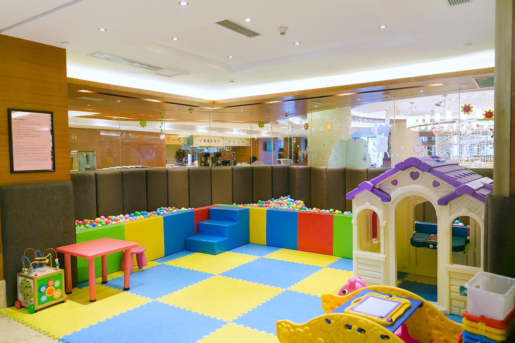 Glenview Itc Plaza Chongqing Hotel Bagian luar foto